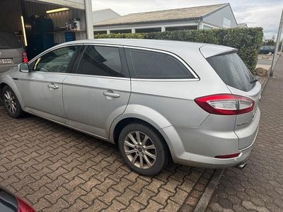 Silber Gebraucht 2010 Ford Mondeo Kombi | 4.990 € (Fairer Preis)