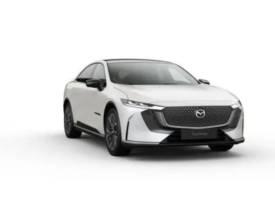 Neu Mazda 6e Takumi-Line 60 kW (82 PS) 2026 Weiß Limousine