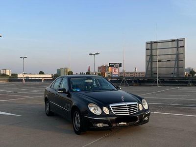 Mercedes E220