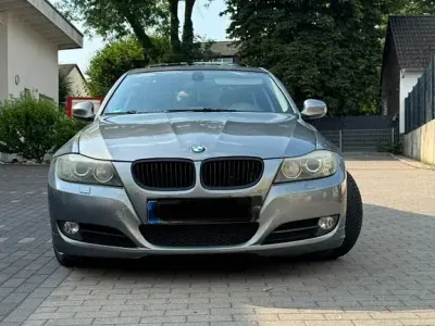 Gebraucht BMW 330 Performance 245 PS (180 kW) 2009 Grau Limousine