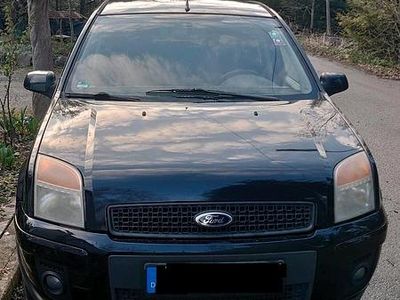 Second-hand Ford Fusion 2006 Negru Hatchback