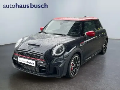 Gebraucht Mini John Cooper Works 231 PS (169 kW) 2023 Schwarz Kleinwagen