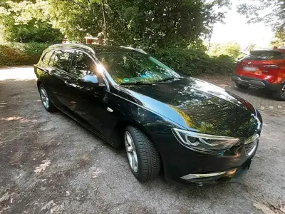 Gebraucht Opel Insignia 170 PS (125 kW) 2019 Schwarz Kombi