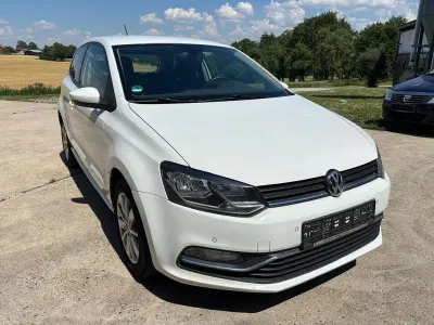 Gebraucht VW Polo Comfortline 90 PS (66 kW) 2017 Weiß Kleinwagen