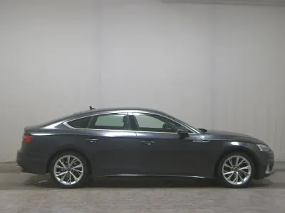 Gebraucht Audi A5 Sportback Advanced 163 PS (119 kW) 2021 Grau Kleinwagen