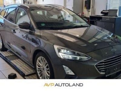 Usata Ford Focus Titanium 150 CV (110 kW) 2019 Grigio Station wagon