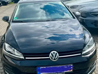 Second-hand VW Golf VII Highline 125 CP (91 kW) 2017 Negru Break
