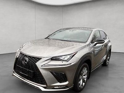 Gebraucht Lexus NX300h E-FOUR F-Sport 197 PS (144 kW) 2018 Grau SUV