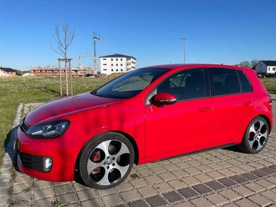 Gebraucht VW Golf VII GTI 211 PS (155 kW) 2012 Rot Limousine