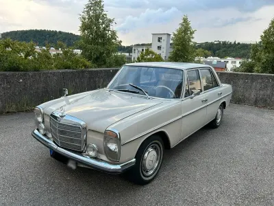 Gebraucht Mercedes W115 60 PS (44 kW) 1972 Weiß Limousine
