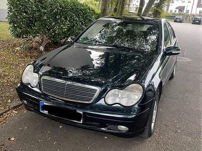 Mercedes C180