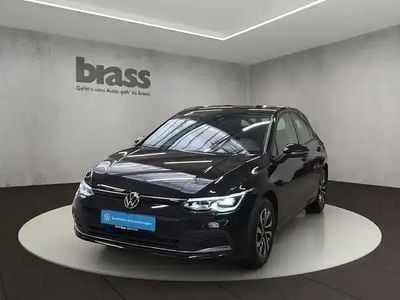 Gebraucht VW Golf VIII Life 150 PS (110 kW) 2023 Deep black perleffekt Limousine