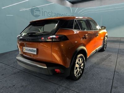 Gebraucht Peugeot e-2008 Active 100 kW (136 PS) 2022 Orange SUV