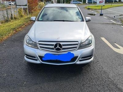 Mercedes C180