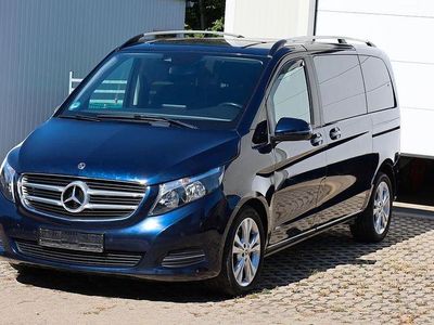 Mercedes V220