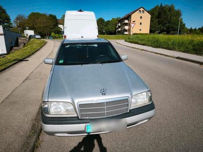 Mercedes C180