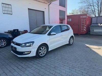 Second-hand VW Polo Trendline 75 CP (55 kW) 2012 Alb Hatchback