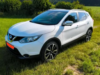 Gebraucht Nissan Qashqai 360º 116 PS (85 kW) 2014 Weiß SUV
