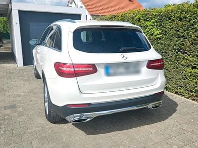 Mercedes GLC220