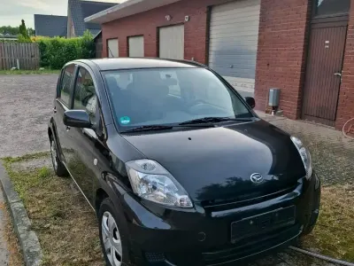 Gebraucht Daihatsu Sirion 70 PS (51 kW) 2007 Schwarz Kleinwagen