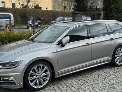 Gebraucht VW Passat Highline 239 PS (175 kW) 2016 Grau Kombi