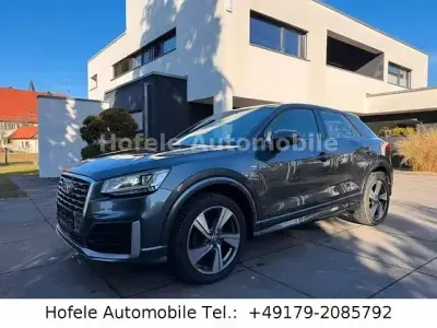 Usata Audi Q2 S-Line 150 CV (110 kW) 2019 Grigio SUV