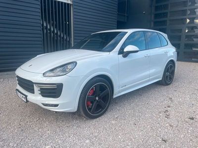 Porsche Cayenne GTS