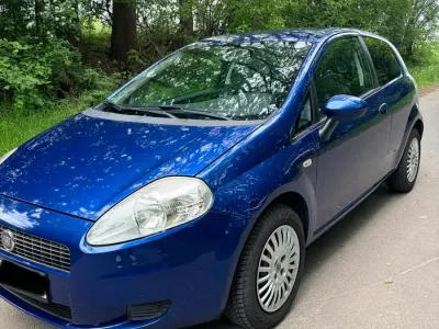 Gebraucht Fiat Punto 77 PS (56 kW) 2008 Blau Kleinwagen