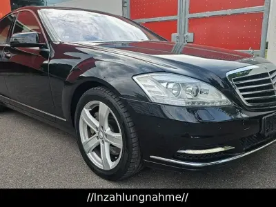 Gebraucht Mercedes S500 387 PS (284 kW) 2009 Schwarz Limousine