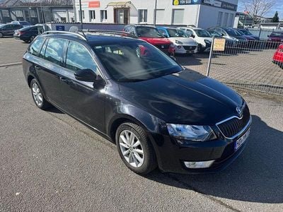 Gebraucht Skoda Octavia Ambition 150 PS (110 kW) 2014 Schwarzmagic perleffekt Kleinwagen