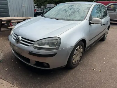 Gebraucht VW Golf IV 105 PS (77 kW) 2004 Silber Limousine