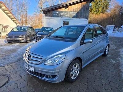 Gebraucht Mercedes B200 136 PS (100 kW) 2006 Silber Van / Kleinbus