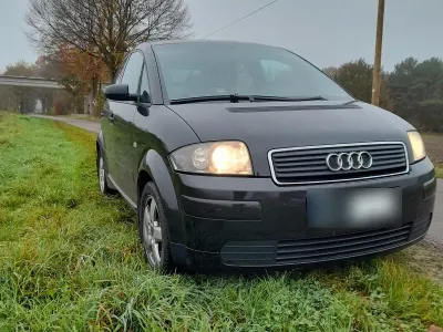 Gebraucht Audi A2 75 PS (55 kW) 2004 Schwarz Kleinwagen