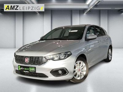 Gebraucht Fiat Tipo 120 PS (88 kW) 2018 Colore esterno (grigio garbato Kleinwagen