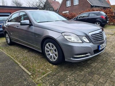 Mercedes E200