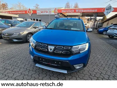 Gebraucht Dacia Sandero 75 PS (55 kW) 2019 Blau Limousine