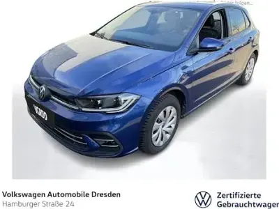 Gebraucht VW Polo Style 95 PS (69 kW) 2024 Reef blue metallic Kleinwagen