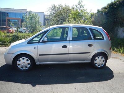 Używany Opel Meriva 101 KM (74 kW) 2004 Srebrny Minivan