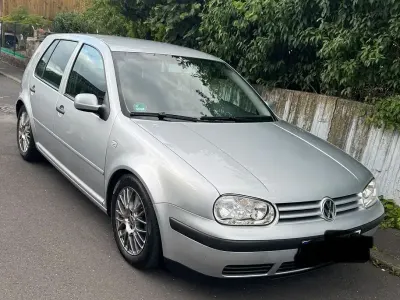 Używany VW Golf IV 75 KM (55 kW) 2003 Szary Sedan/Limuzyna
