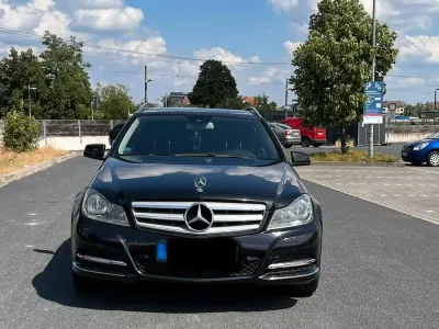 Gebraucht Mercedes C220 170 PS (125 kW) 2011 Schwarz Kombi
