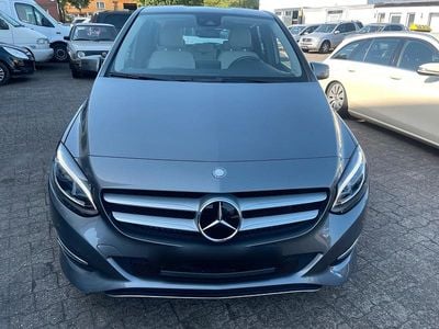 Mercedes B220