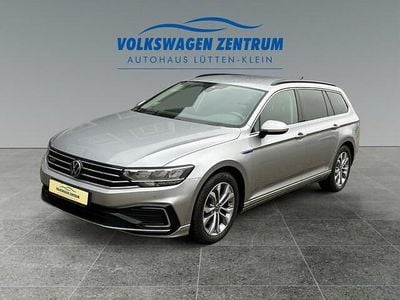 Silber Gebraucht 2022 VW Passat GTE Kombi | 20.990 € (Guter Preis)
