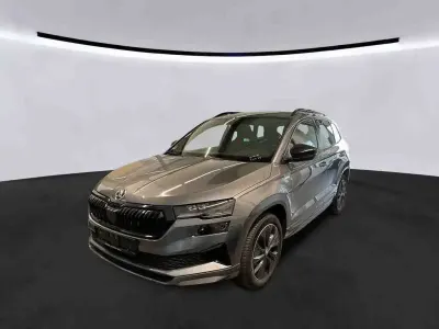 Gebraucht Skoda Karoq SportLine 150 PS (110 kW) 2022 Graphitegrau metallic SUV