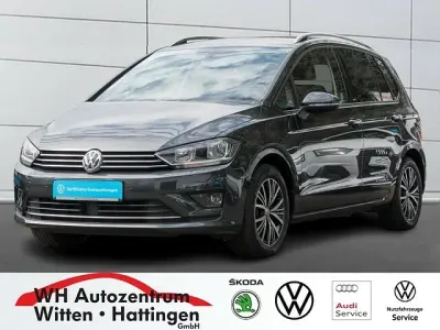 Gebraucht VW Golf Sportsvan Allstar 125 PS (91 kW) 2016 Carbon steel grey metallic Van / Kleinbus
