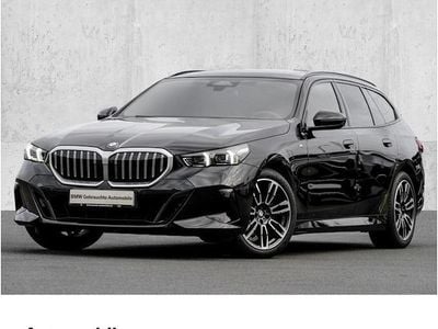 Gebraucht BMW 520 M Sport 197 PS (144 kW) 2025 Schwarz Kombi