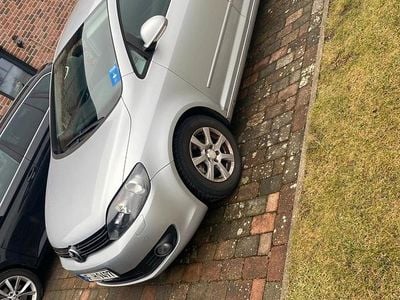 Gebraucht VW Golf VI 122 PS (89 kW) 2011 Silber Kleinwagen