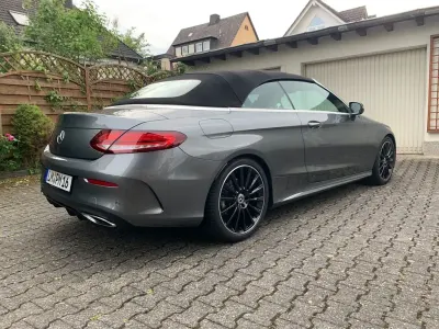 Gebraucht Mercedes C300 AMG 245 PS (180 kW) 2018 Grau Cabrio