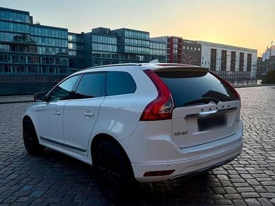 Gebraucht Volvo XC60 Summum 190 PS (139 kW) 2015 Weiß SUV