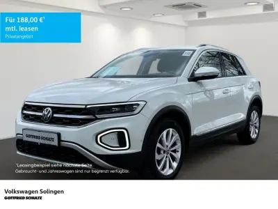 Second-hand VW T-Roc Style 150 CP (110 kW) 2023 Alb SUV