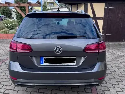 Gebraucht VW Golf VII Comfortline 110 PS (80 kW) 2017 Grau Kombi